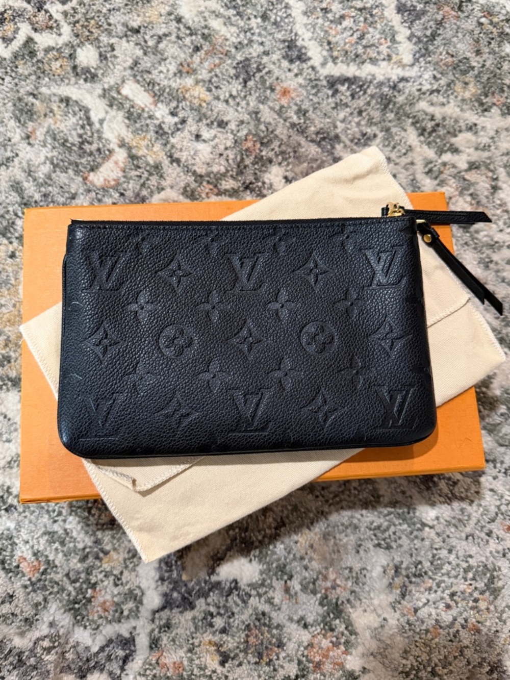 Louis Vuitton Pochette - Picture 2 of 11